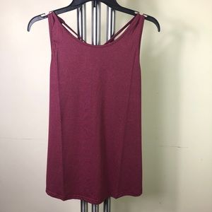 VINDERY NWT burgundy sleeveless top T Strap back. Size: Large